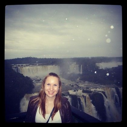 Ich bei den Iguazu-Wasserfällen