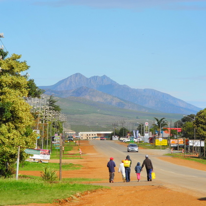 Eine Straße auf dem Weg zur Familie meines Gastvaters im Eastern Cape.